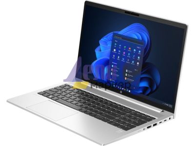 Лаптоп HP ProBook 450 G10 Pike Silver, Core i7-1355U(up to 5GHz/12MB/10C), 15.6" FHD IPS AG, 16GB 3200Mhz 1DIMM, 512GB PCIe SSD, WiFi 6E + BT5.3, FPR, Backlit Kbd, 3C Batt, Free DOS, 5Y NBD On Site
